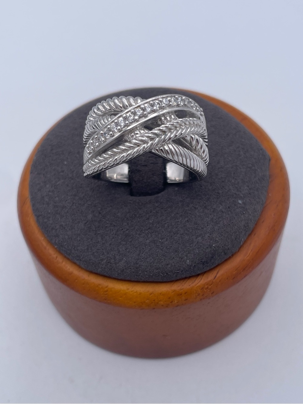 Judith Ripka Sterling Silver 925 CZ Pavé Highway Crisscross Ring Thailand Size 9